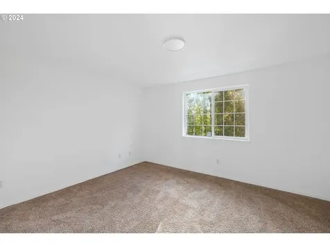 1124 W 31st Street Vancouver WA 98660