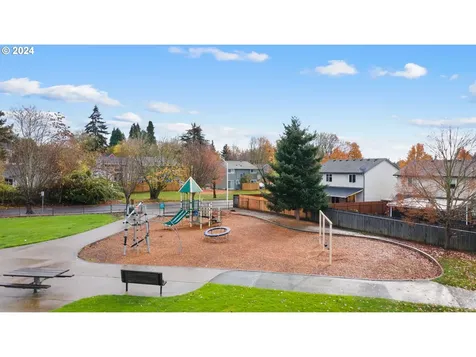 1124 W 31st Street Vancouver WA 98660