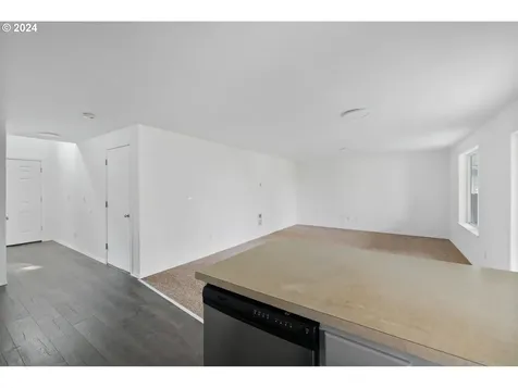 1124 W 31st Street Vancouver WA 98660