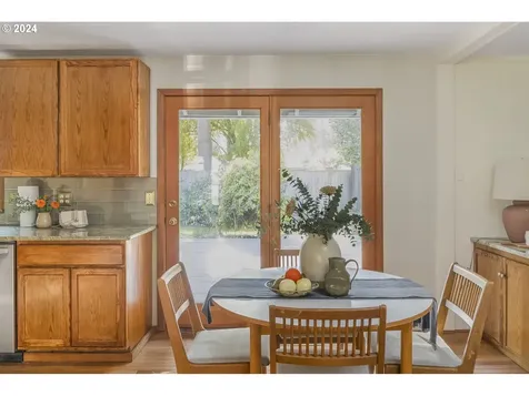 5722 Fernbrook Way Lake Oswego OR 97035