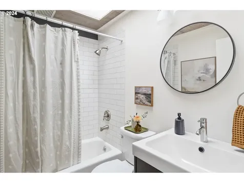 5722 Fernbrook Way Lake Oswego OR 97035