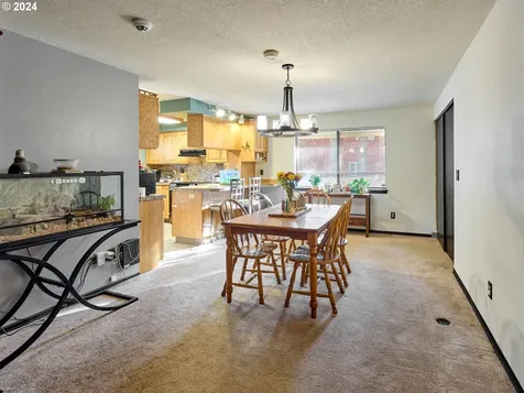 40005 Davis Street Sandy OR 97055