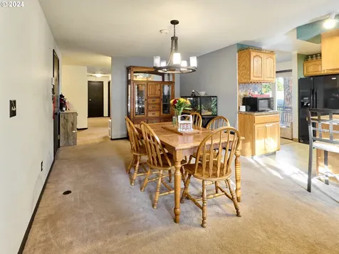 40005 Davis Street Sandy OR 97055