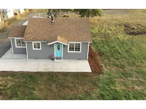 33112 Camas Swale Road Creswell OR 97426