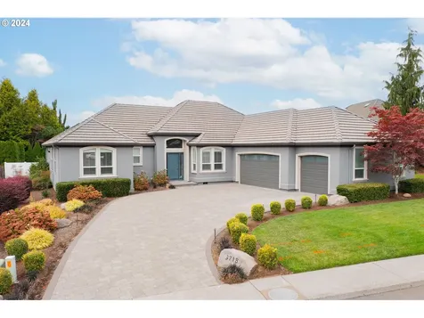3718 Se 155th Avenue Vancouver WA 98683