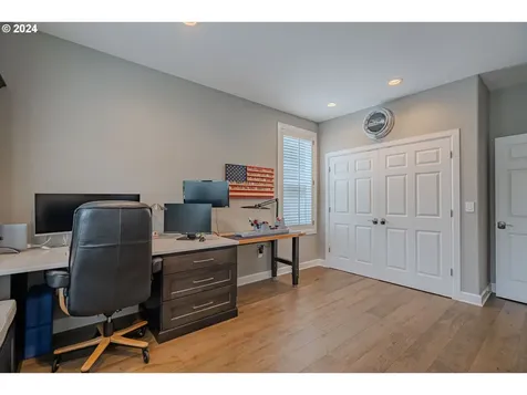 3718 Se 155th Avenue Vancouver WA 98683