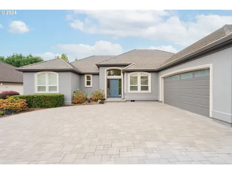 3718 Se 155th Avenue Vancouver WA 98683