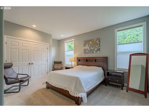 3718 Se 155th Avenue Vancouver WA 98683