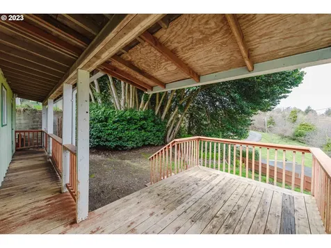 510 Clark Street North Bend OR 97459
