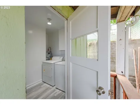 510 Clark Street North Bend OR 97459