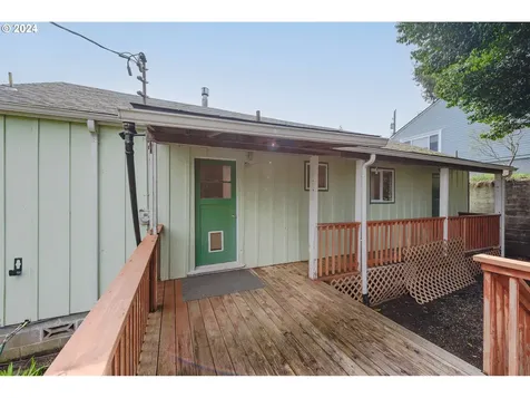 510 Clark Street North Bend OR 97459