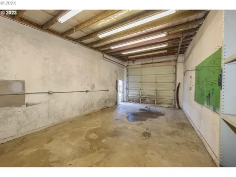 1515 Newmark Avenue Coos Bay OR 97420