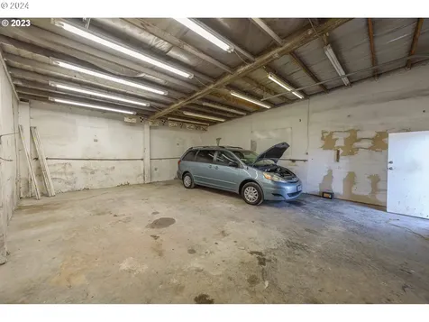 1515 Newmark Avenue Coos Bay OR 97420