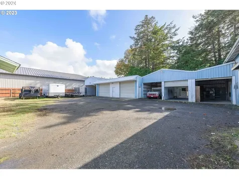 1515 Newmark Avenue Coos Bay OR 97420