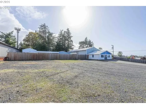 1515 Newmark Avenue Coos Bay OR 97420