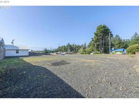 1515 Newmark Avenue Coos Bay OR 97420