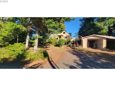 1515 Newmark Avenue Coos Bay OR 97420