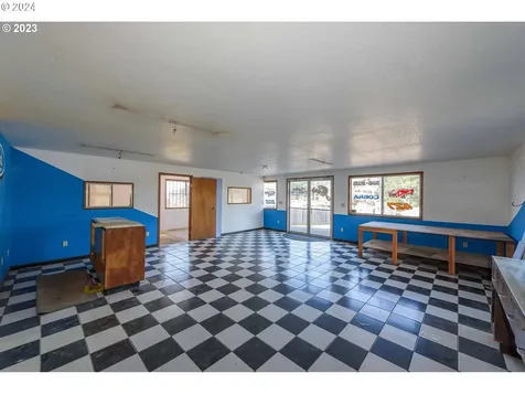 1515 Newmark Avenue Coos Bay OR 97420