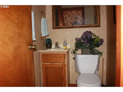 805 Prefontaine Drive Coos Bay OR 97420