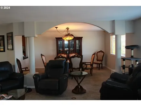 805 Prefontaine Drive Coos Bay OR 97420