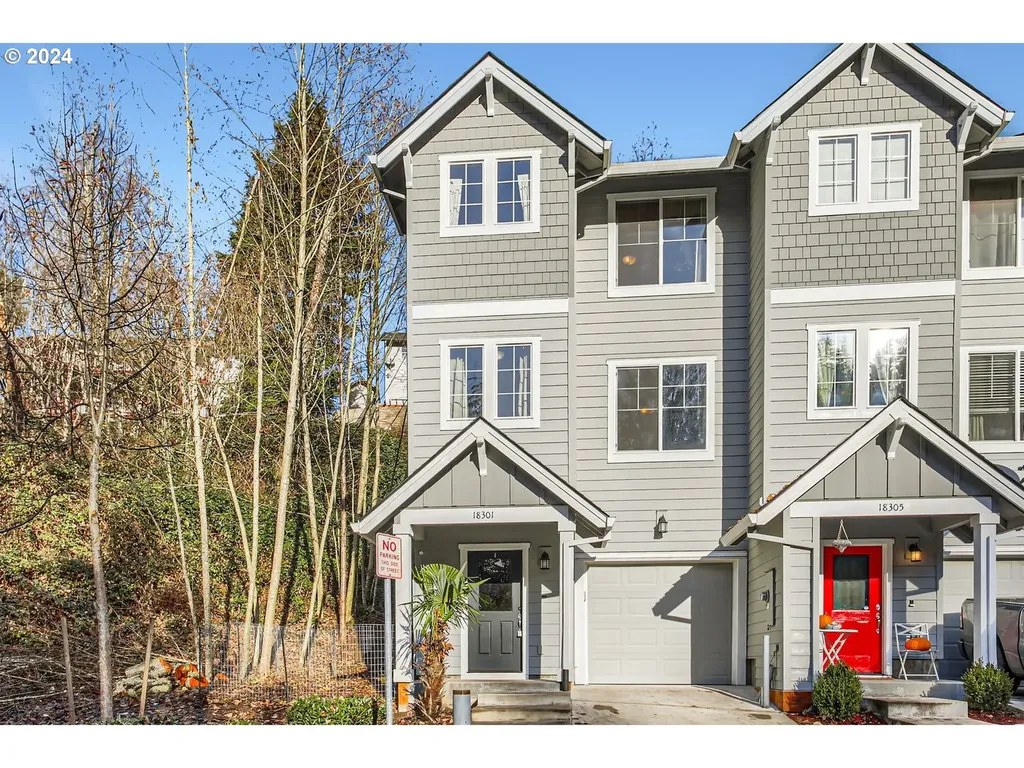 18301 Tickle Creek Avenue Sandy OR 97055