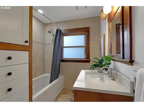 3436 NE 21st Avenue Portland OR 97212