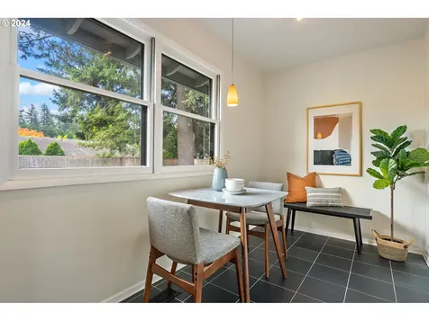 2320 Sw Winchester Place Portland OR 97225