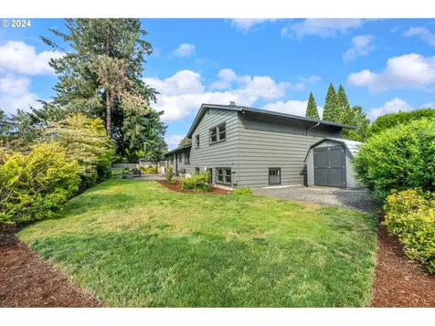 2320 Sw Winchester Place Portland OR 97225