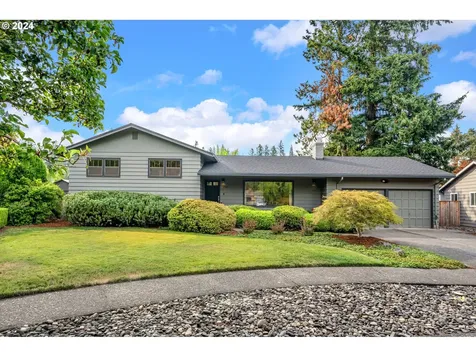 2320 Sw Winchester Place Portland OR 97225
