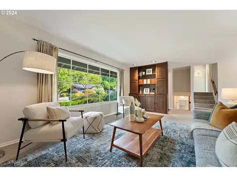 2320 Sw Winchester Place Portland OR 97225