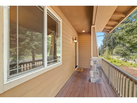 15974 Swan Avenue Oregon City OR 97045