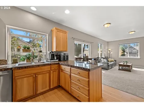 15974 Swan Avenue Oregon City OR 97045