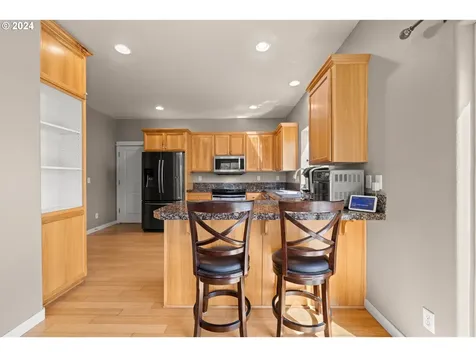 15974 Swan Avenue Oregon City OR 97045