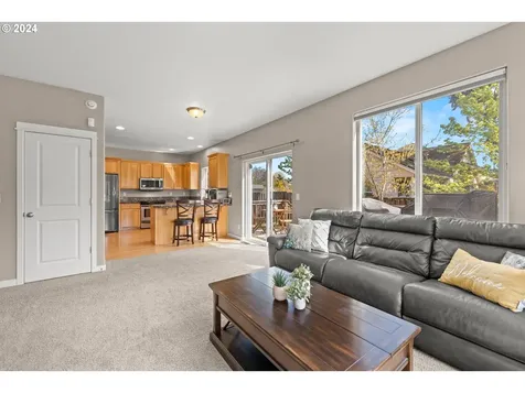 15974 Swan Avenue Oregon City OR 97045