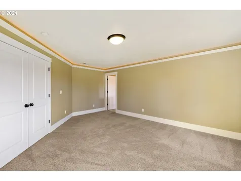 12003 NW 48th Court Vancouver WA 98685