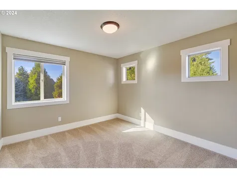 12003 NW 48th Court Vancouver WA 98685