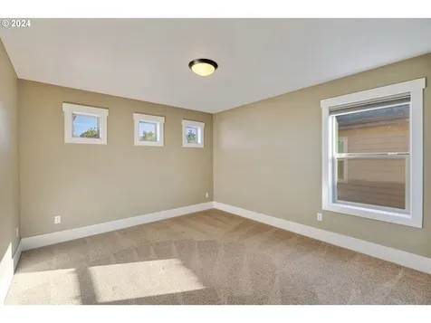 12003 NW 48th Court Vancouver WA 98685
