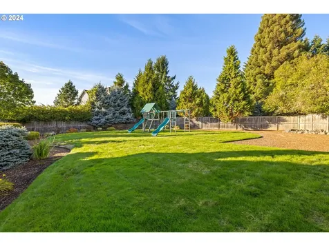 12003 NW 48th Court Vancouver WA 98685