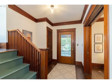 3237 Ne 14th Avenue Portland OR 97212