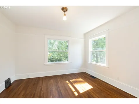3237 Ne 14th Avenue Portland OR 97212