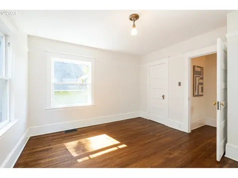 3237 Ne 14th Avenue Portland OR 97212