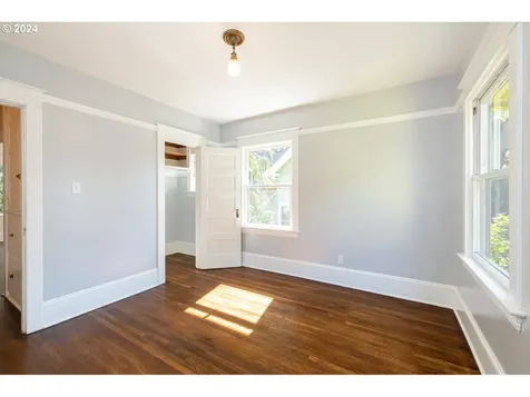 3237 Ne 14th Avenue Portland OR 97212