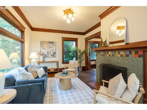3237 Ne 14th Avenue Portland OR 97212