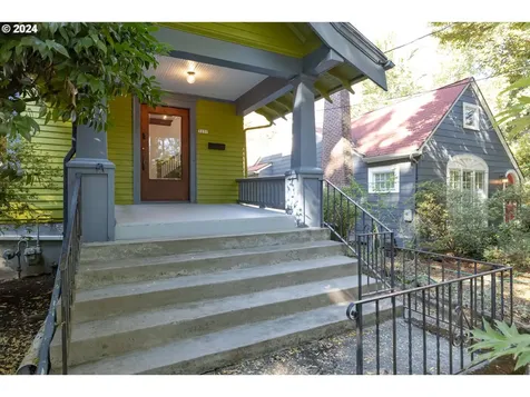 3237 Ne 14th Avenue Portland OR 97212