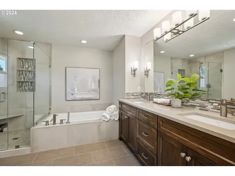 6395 Sw Chestnut Lane Beaverton OR 97005
