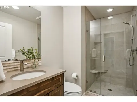6395 Sw Chestnut Lane Beaverton OR 97005