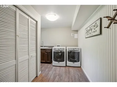 6395 Sw Chestnut Lane Beaverton OR 97005