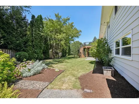 6395 Sw Chestnut Lane Beaverton OR 97005