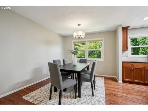 6395 Sw Chestnut Lane Beaverton OR 97005