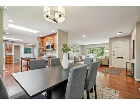 6395 Sw Chestnut Lane Beaverton OR 97005